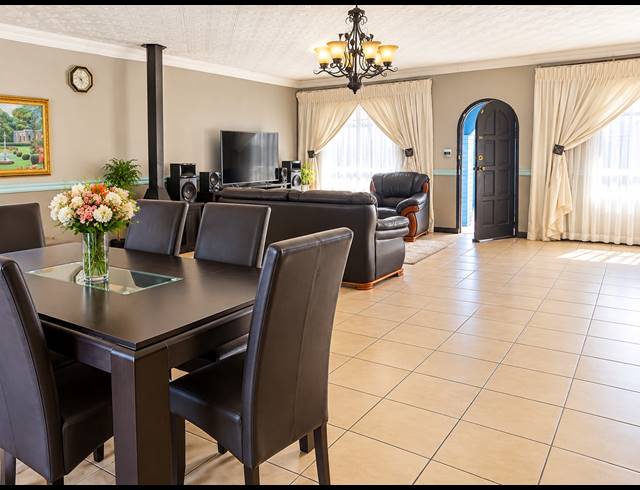 3 BEDROOM FREESTANDING FOR SALE IN CRYSTAL PARK